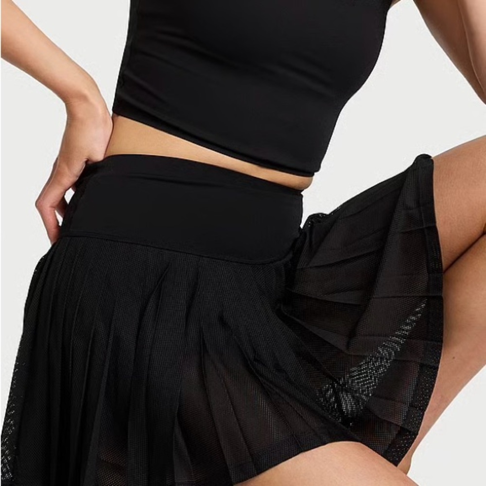 Victoria's Secret Black Mini Skirt Sz L